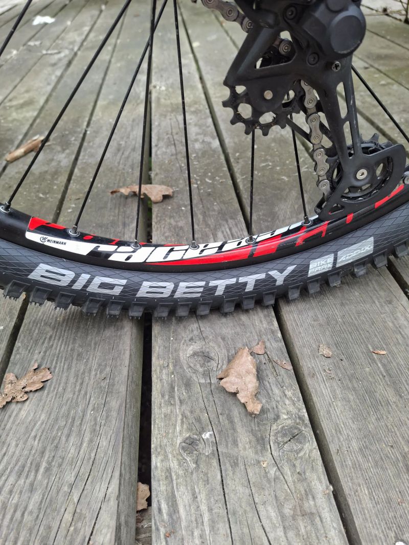 Specialized FSR XC Expert Trail Build / Deore 1x11 / 13,3 kg