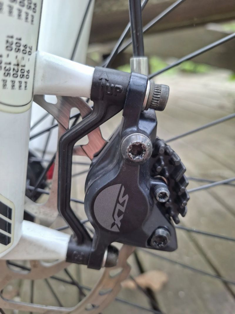 Specialized FSR XC Expert Trail Build / Deore 1x11 / 13,3 kg