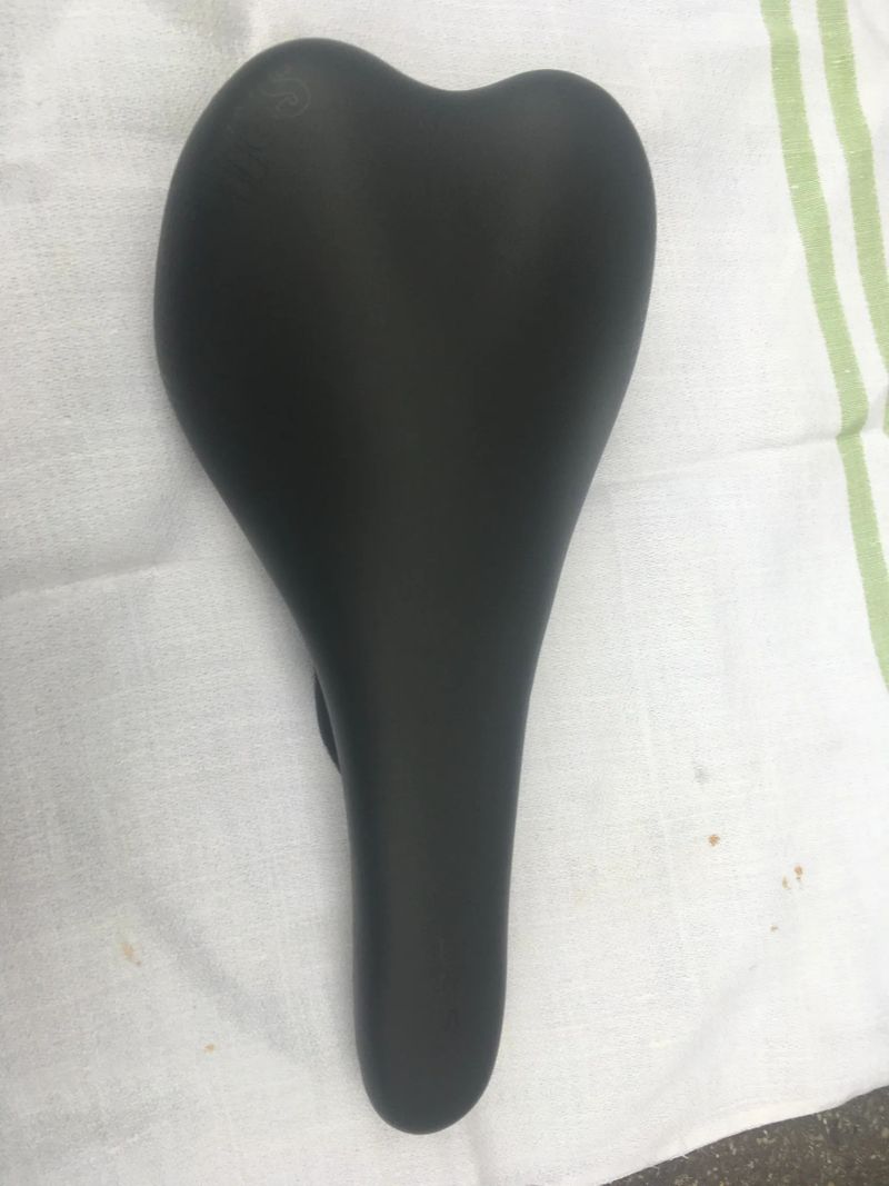 Sedlo Selle Italia SLS