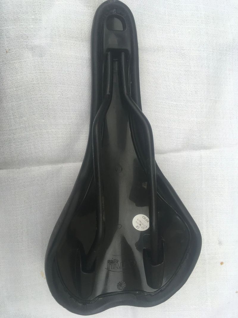 Sedlo Selle Italia SLS