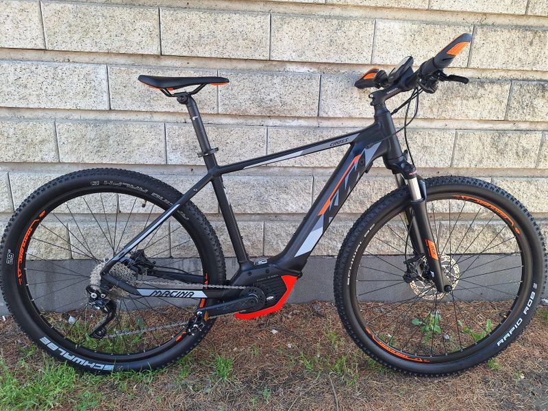 KTM MACINA CROSS 10 CX5