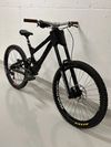 Zánovní Custom DH Banshee Legend | TOP