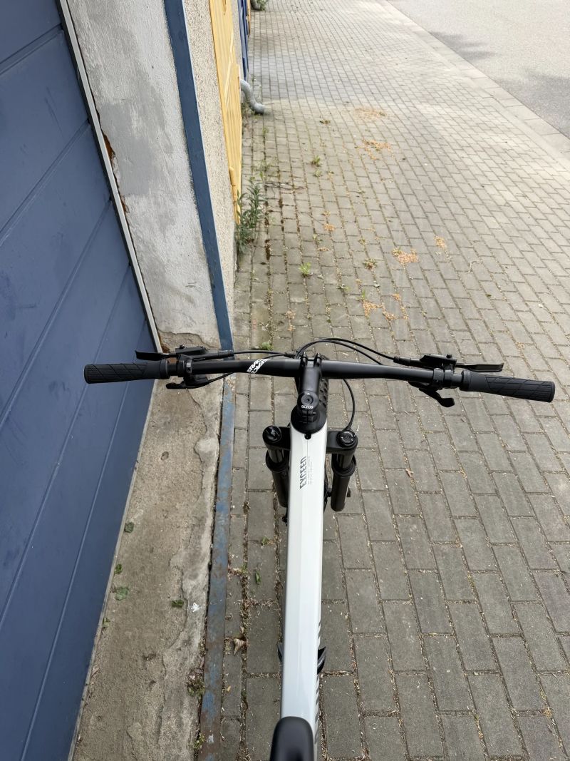 Canyon Exceed CF4