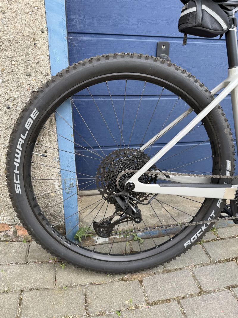 Canyon Exceed CF4