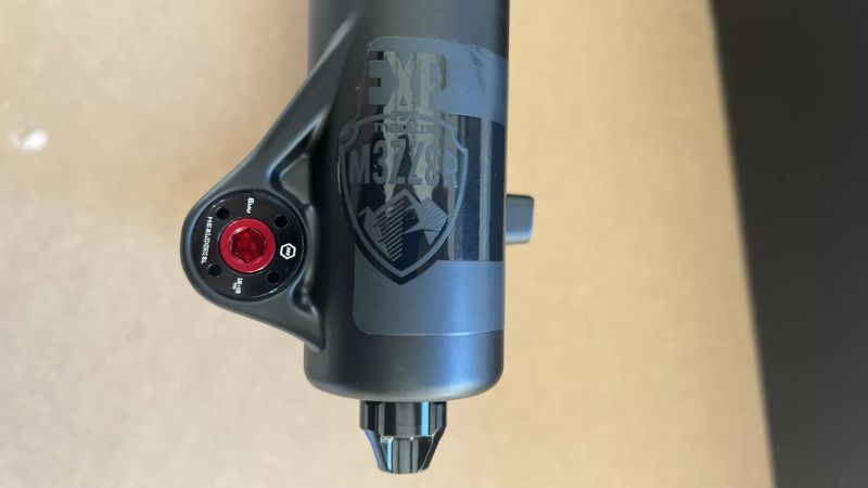 Manitou Mezzer Expert 27,5" 140-180 mm