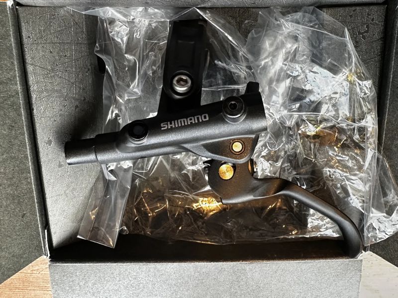 Nové brzdové páky Shimano M6100