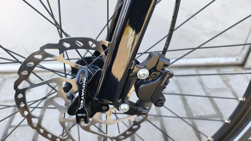 Koloběžka Mibo GS, kola 2 x 26", hydraulické brzdy Shimano