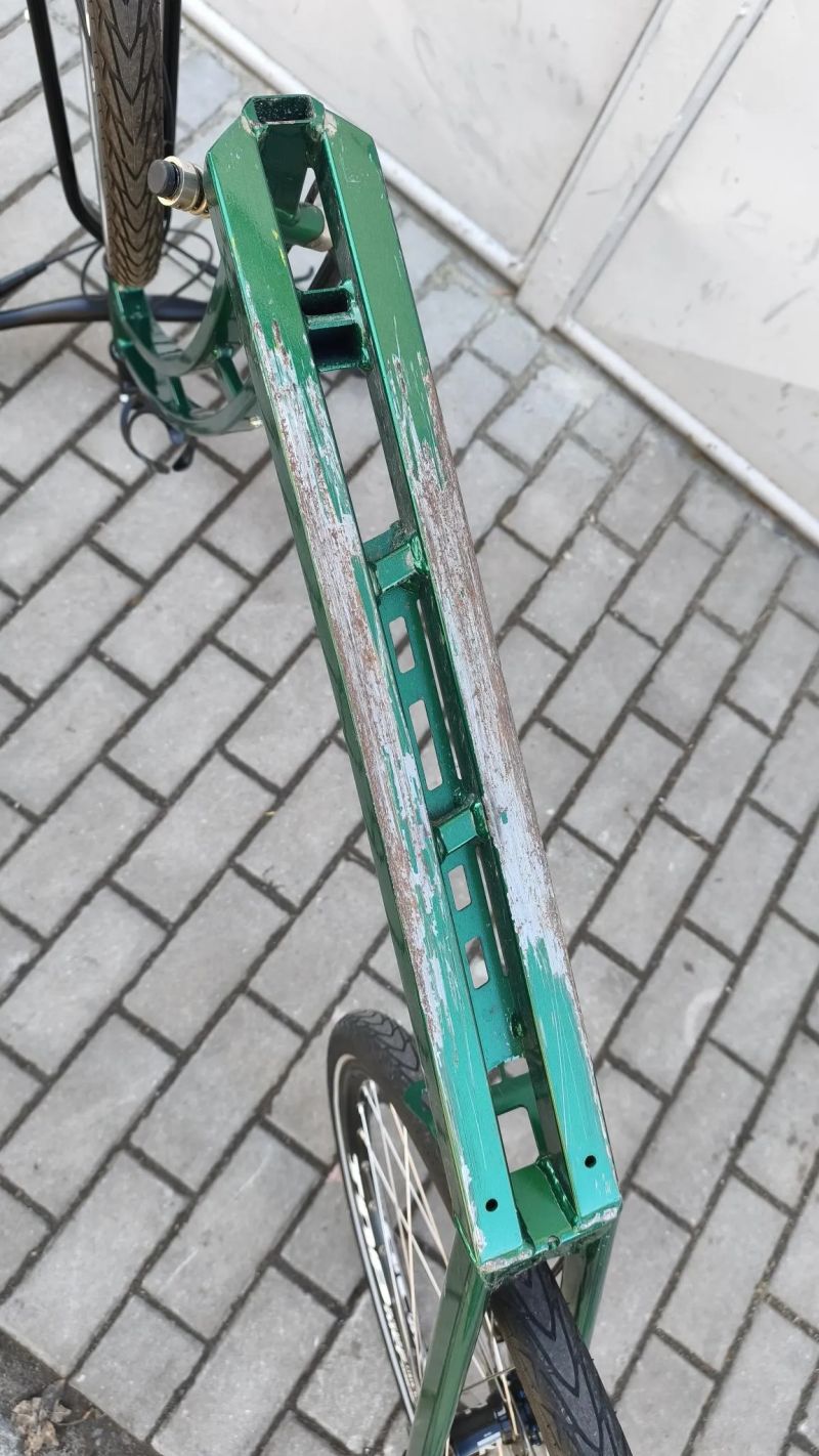 Koloběžka Mibo GS, kola 2 x 26", hydraulické brzdy Shimano