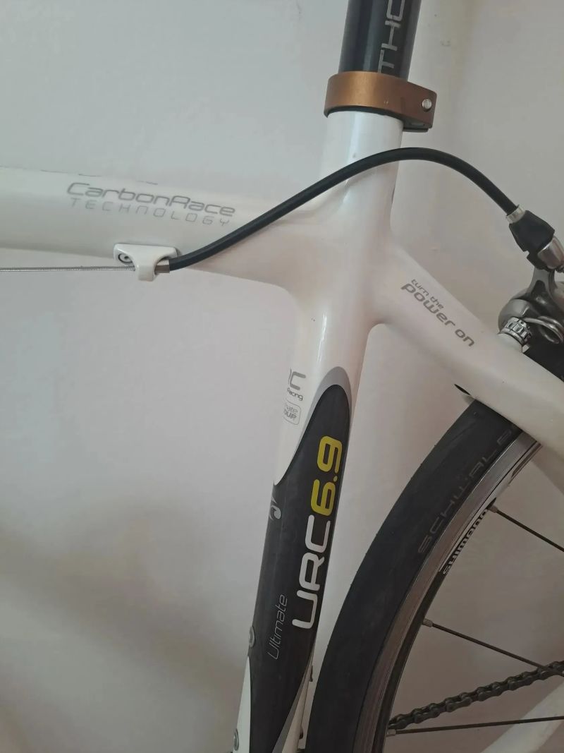 Kellys URC 6.9 Carbon