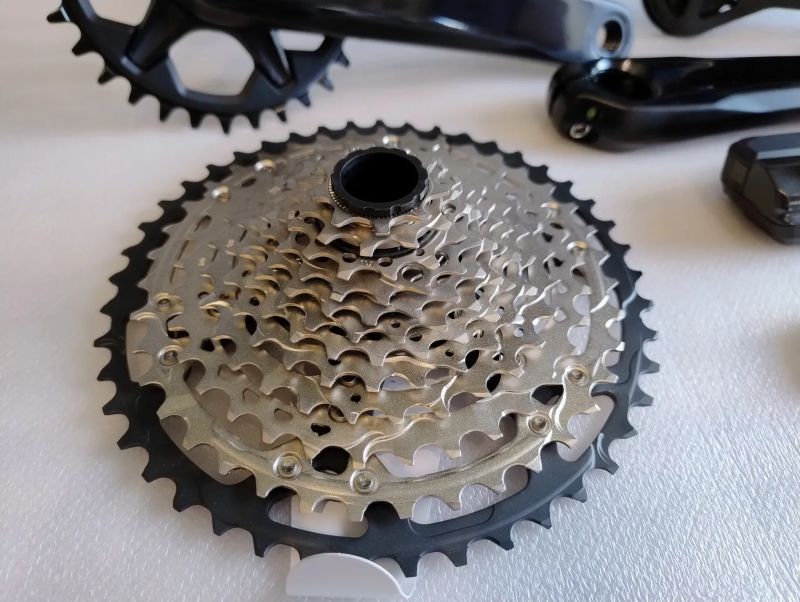 Kompletní sada Shimano XT Di2 8250-GS