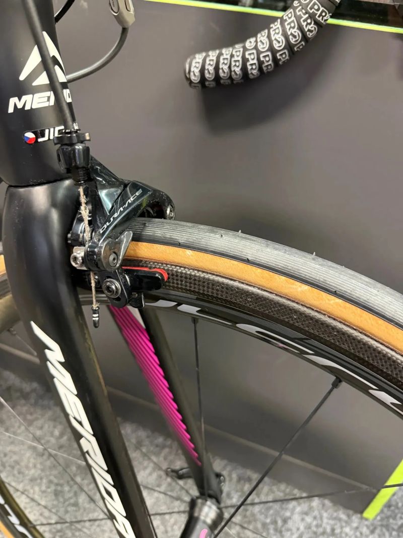 Merida Scultura Lampre