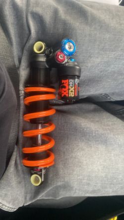 Fox DHX2