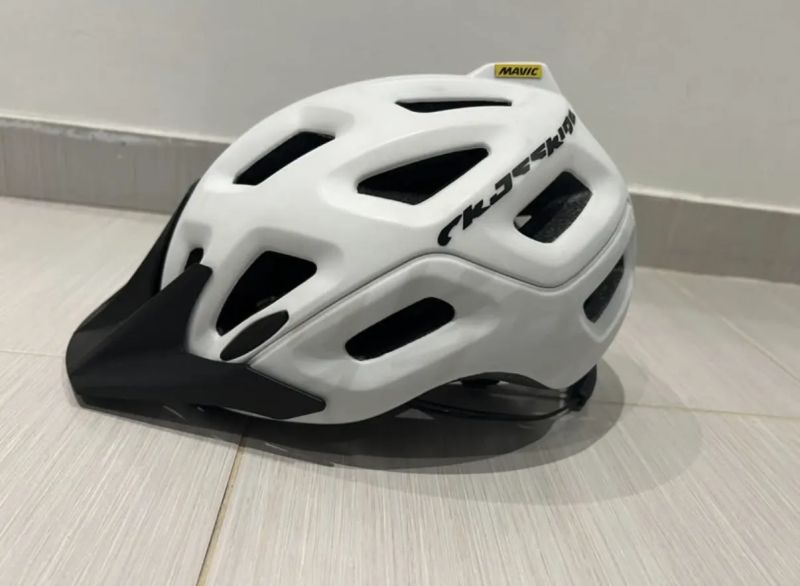 Dámská helma MAVIC CROSSRIDE, vel. S (51-56 cm), 295g