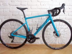 SPECIALIZED TARMAC SL 6 na Shimano 105, 52 cm. Zánovní. PC 90.000 Kč