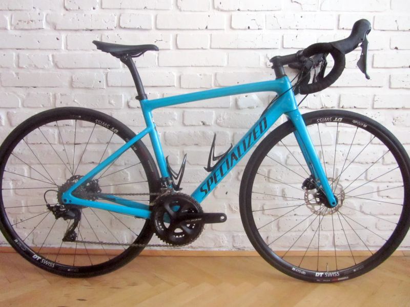 SPECIALIZED TARMAC SL 6 na Shimano 105, 52 cm. Zánovní. PC 90.000 Kč