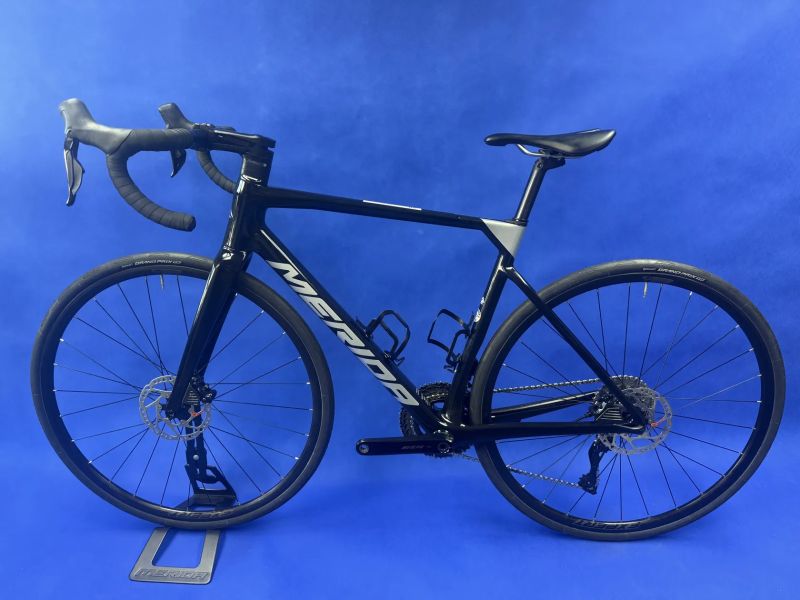 Merida Scultura 6000 Di2 elektrické řaz. 2x12 - kolo číslo 60. vel. M (54cm) pro postavy 175 - 182cm