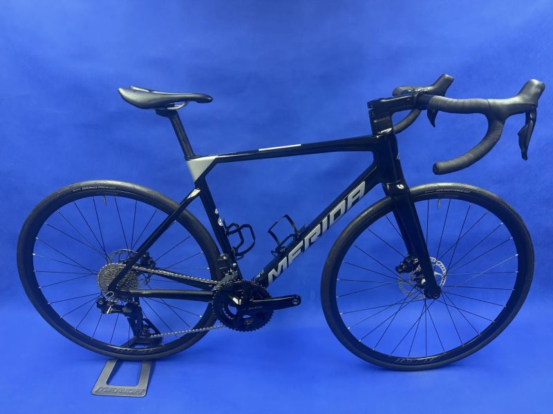 Merida Scultura 6000 Di2 elektrické řaz. 2x12 - kolo číslo 77. vel. M (54cm) pro postavy 175 - 182cm