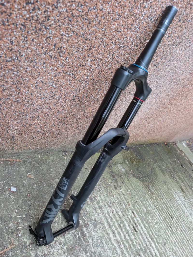 Rock Shox Lyrik Select+ 29" / 170mm (Charger 2.1), Boost, sloupek 16 cm