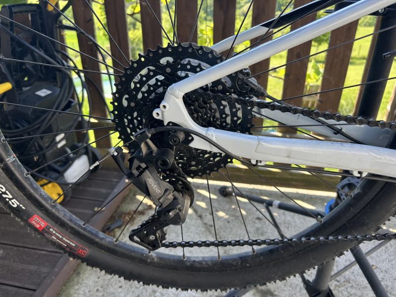 Rock Machine Thunder 27 ltd
