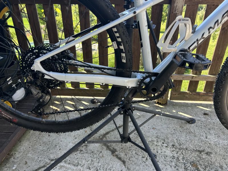 Rock Machine Thunder 27 ltd