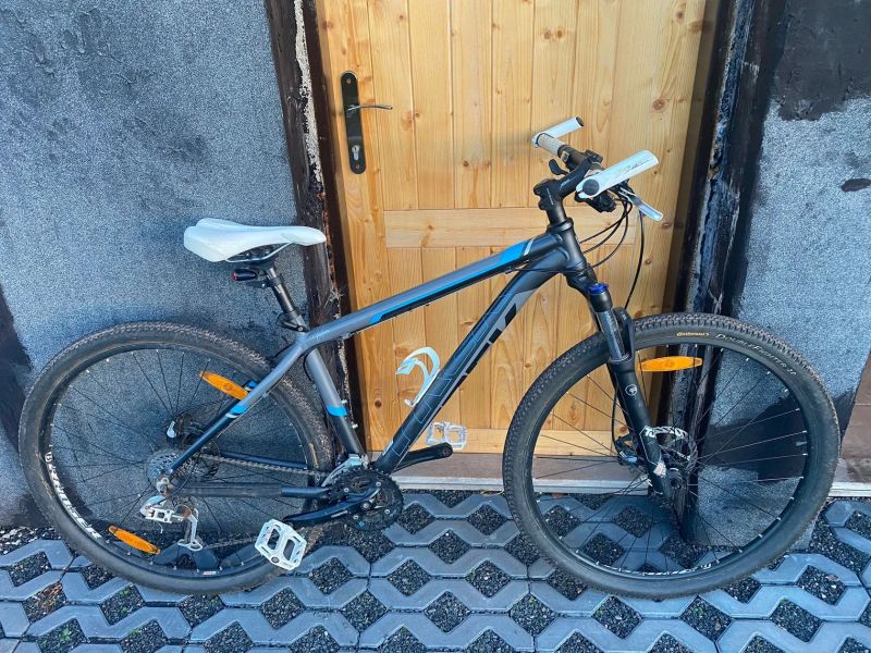 Trek Mamba 2011