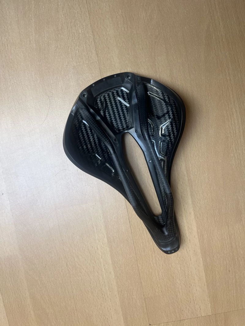 Specialized Power Carbon 143mm/159g 