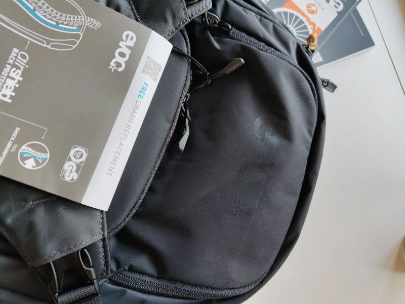 Batoh Evoc NEO 16l 