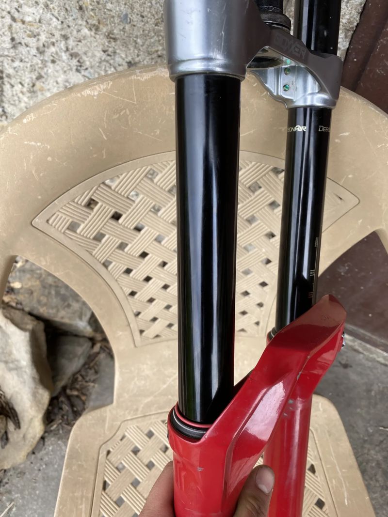 Prodám RockShox BoXXer Ultimate RC2 C2 29" / možná výměna za ZEB Ultimate