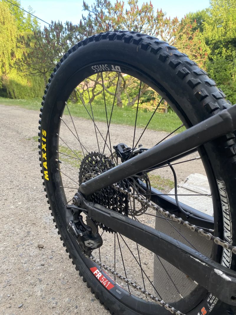 Trek Remedy 8