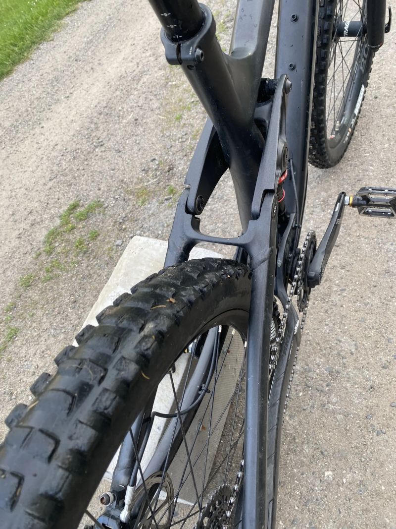 Trek Remedy 8