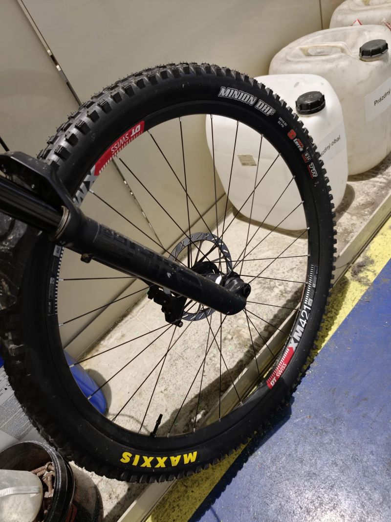 Maxxis aggressor 29x2.3