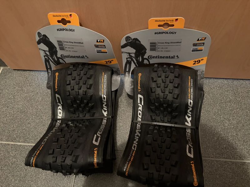 Continental Cross King ShieldWall kevlar 29 × 2,3