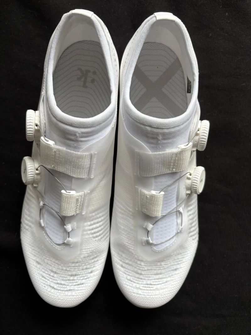 Tretry Fizik VEGA Carbon