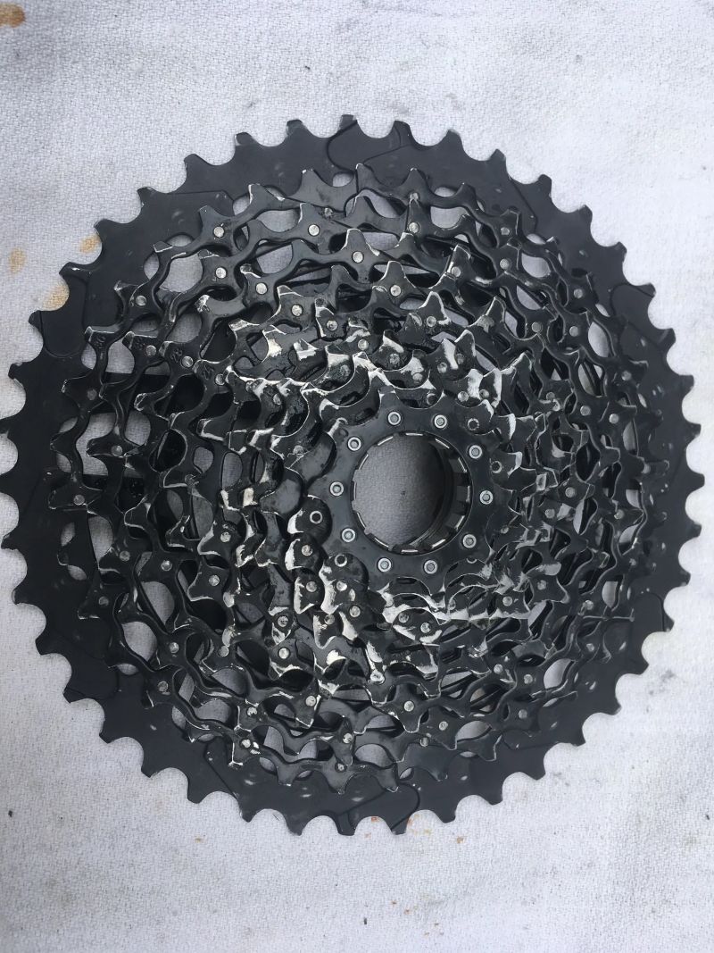 SRAM Kazeta XG1175 10-42T 11SPD XD