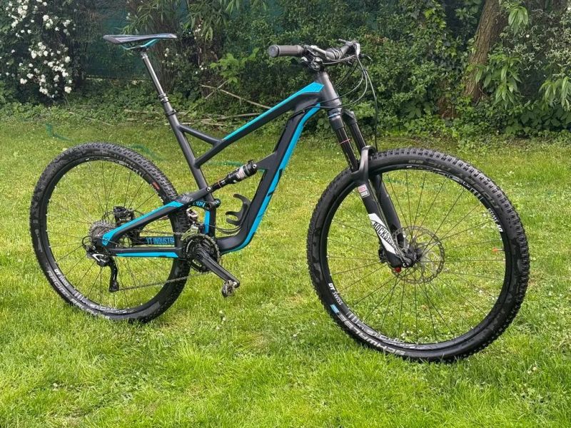 YT Industries Jeffsy
