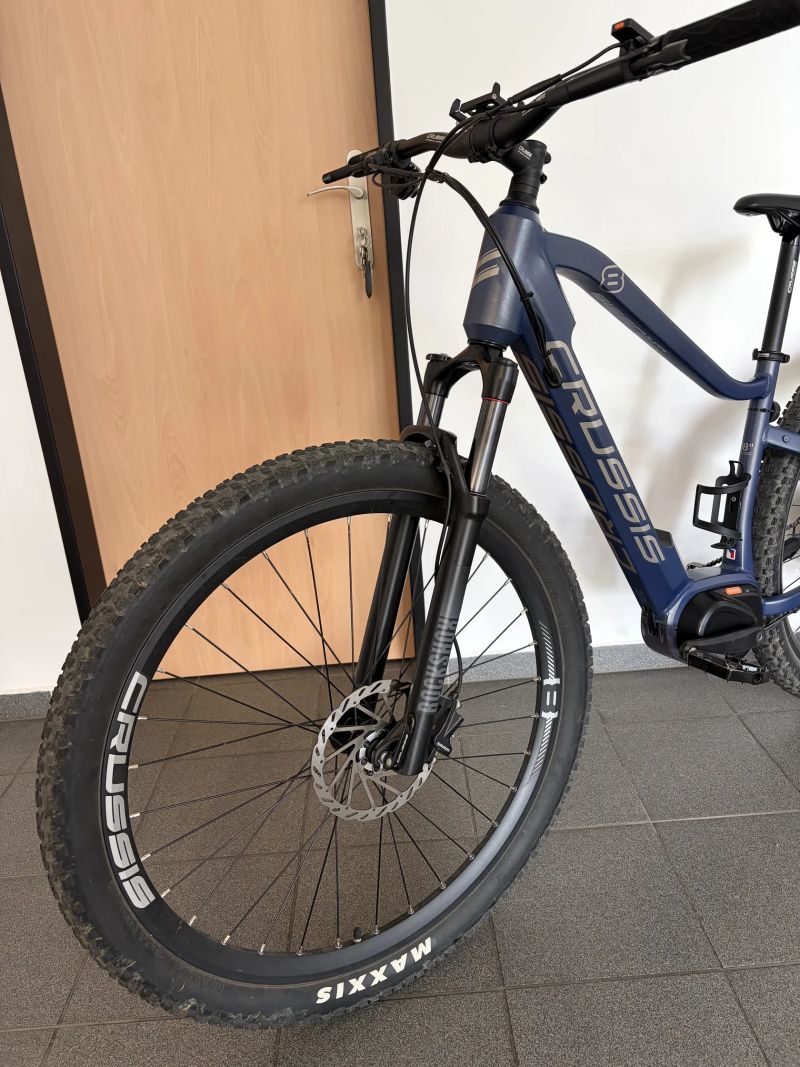 Crussis ONE-Largo 8.7 (630Wh)