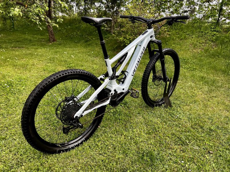 Specialized Turbo Levo Alloy 2022 do provozu 2024