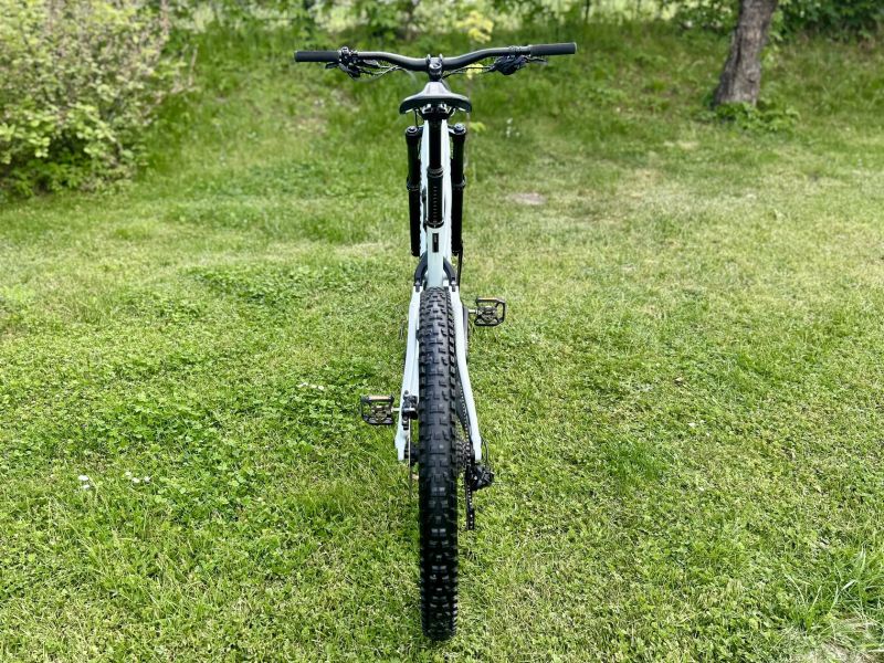 Specialized Turbo Levo Alloy 2022 do provozu 2024