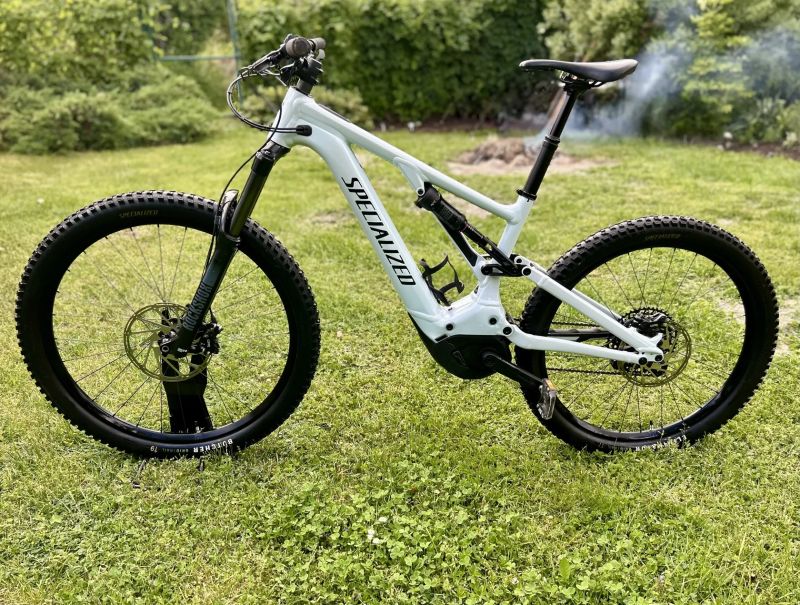 Specialized Turbo Levo Alloy 2022 do provozu 2024