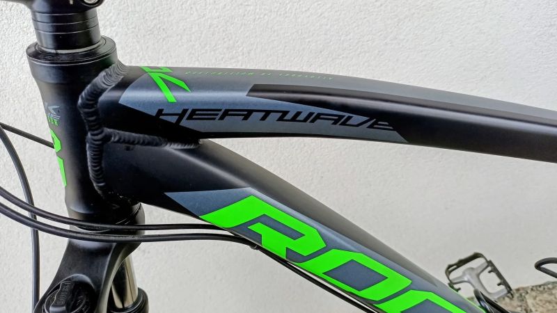 Rock Machine Heatwave 29"