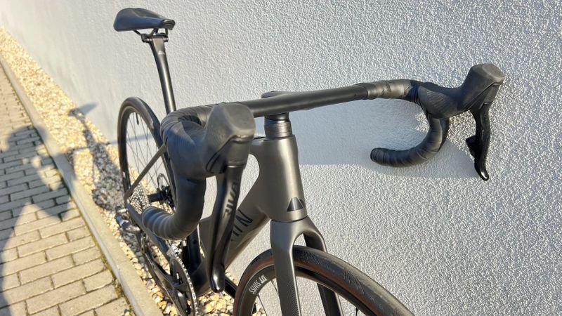 Canyon Endurace CF SLX, PC cca 100tis.Kč