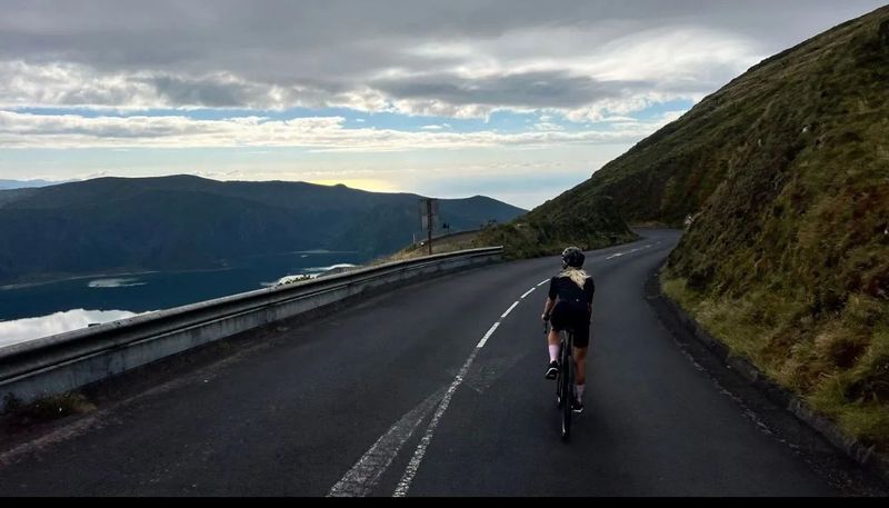 Canyon Endurace CF SLX, PC cca 100tis.Kč