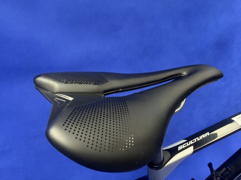 Merida Scultura 6000 Di2 elektrické řaz. 2x12 - kolo č.122 vel. L (56cm) pro postavy 183 - 188cm