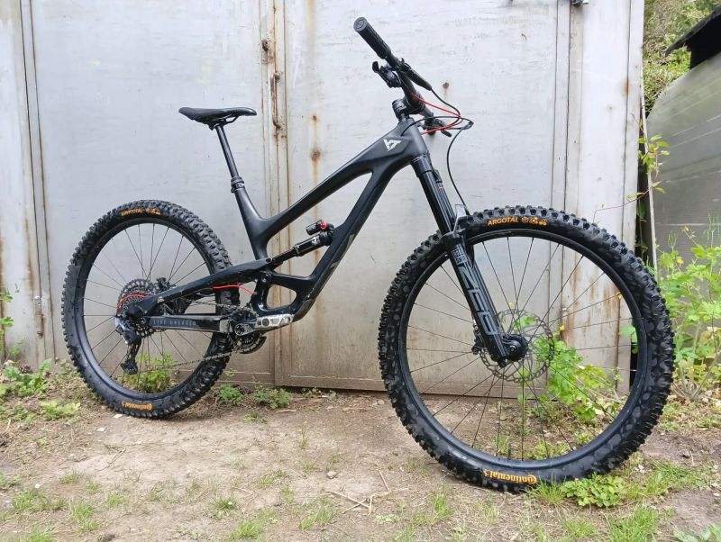 YT capra 29 comp 2020 CF “XL”