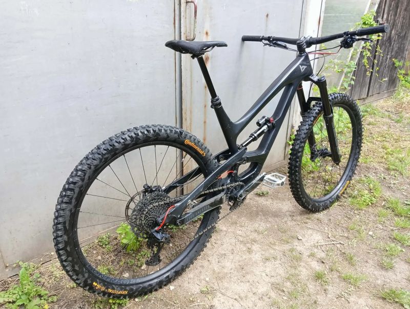 YT capra 29 comp 2020 CF “XL”
