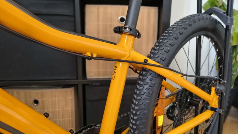 Scott Scale 24 rigid Disc / dětské kolo