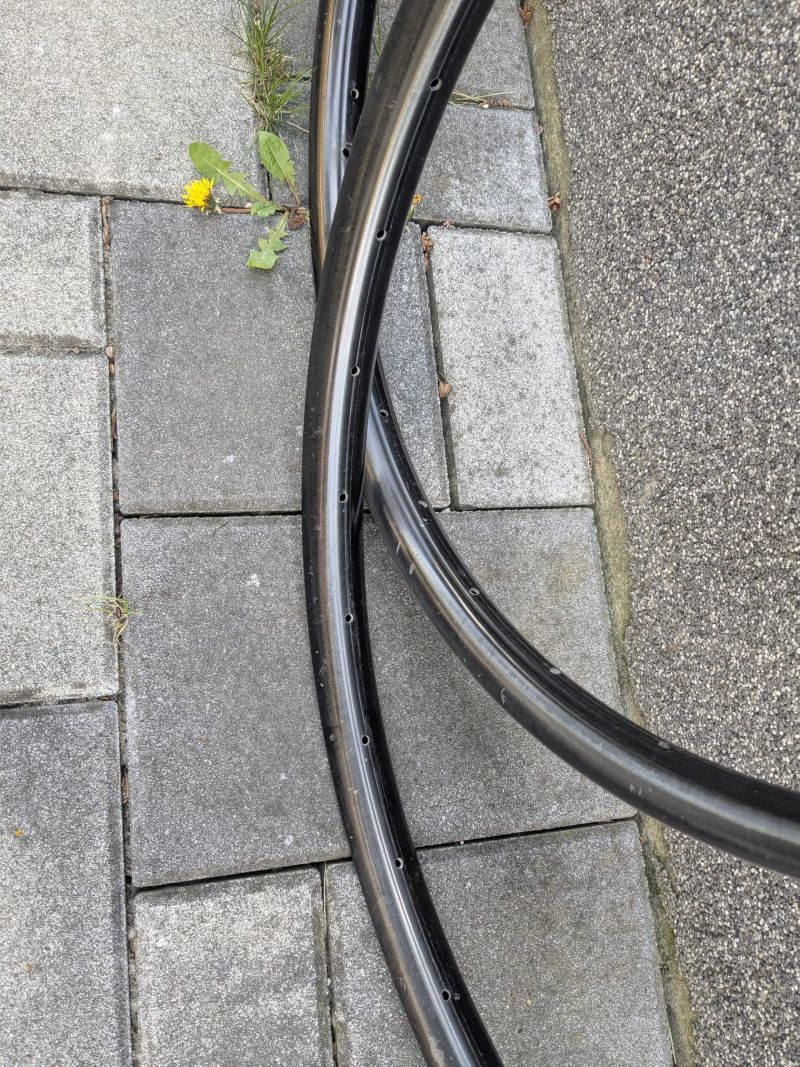 Ráfky Berg 29" 2 kusy.