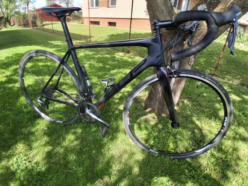 Prodam silnicni kolo Superior race road a zdarma tretry