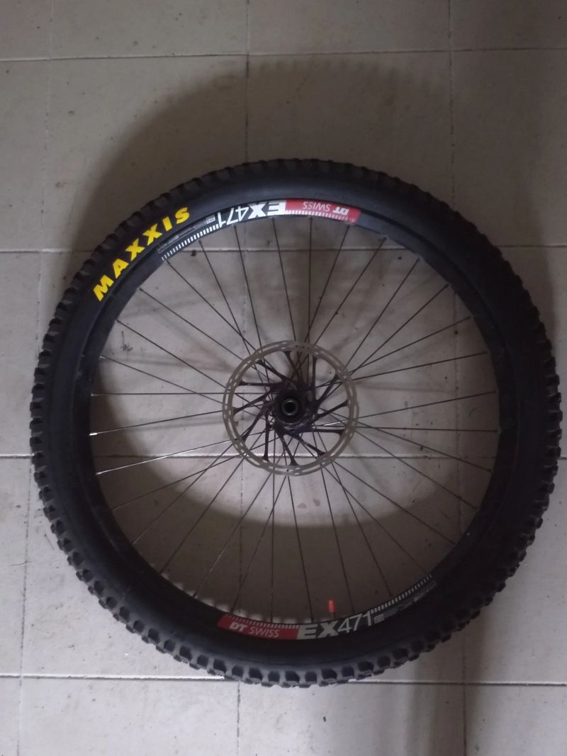 přední výplet DT Swiss EX471 27,5
