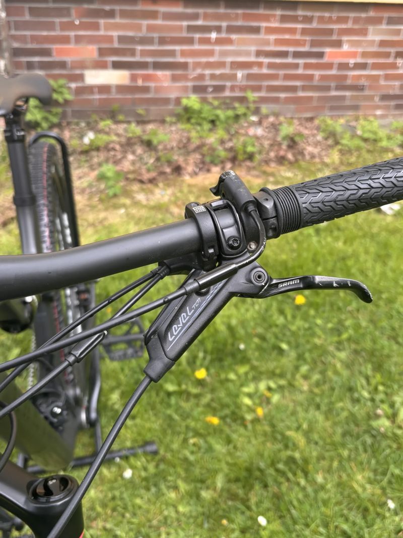 Canyon Lux CF SLX 9.0 29